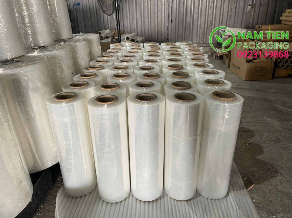 công ty sản xuất màng PE quấn hàng tại TP HCM