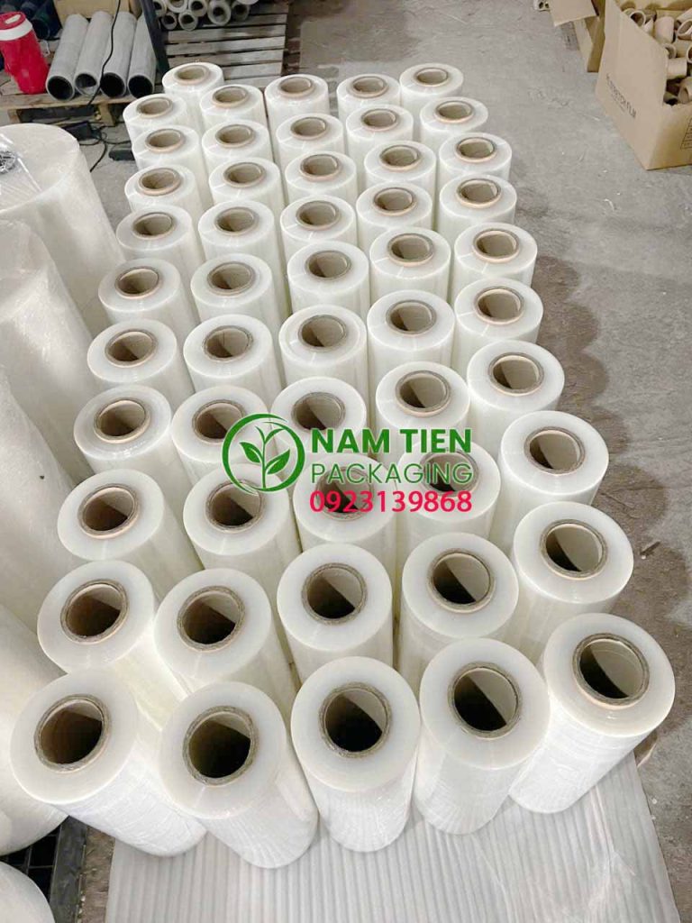công ty sản xuất màng PE quấn hàng tại TP HCM