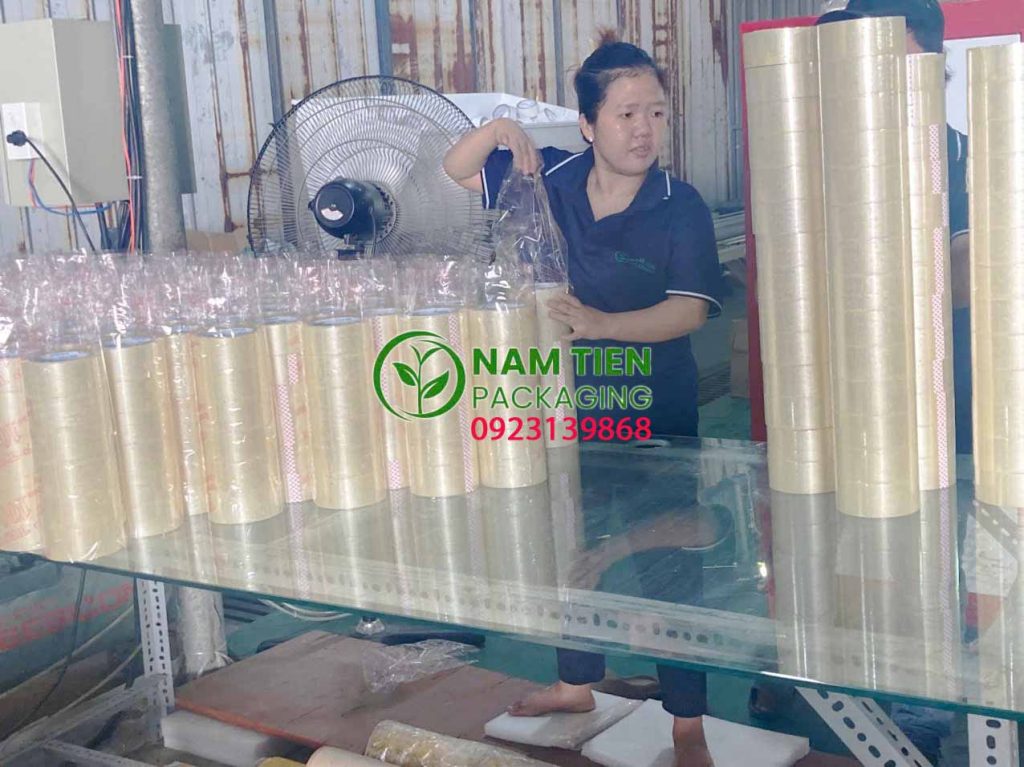 công ty gia công băng keo số lượng lớn