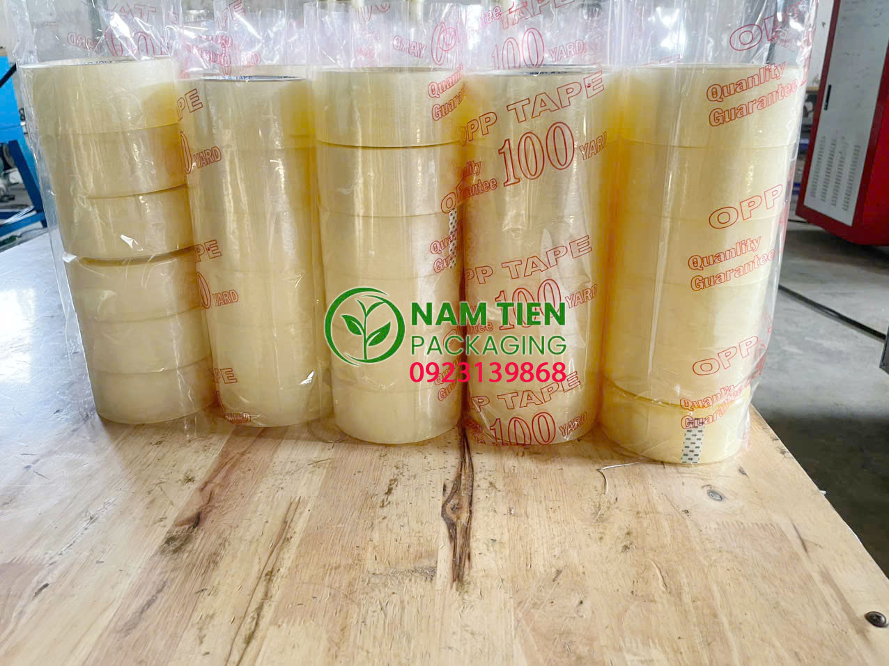 so sánh băng keo trong và đục 